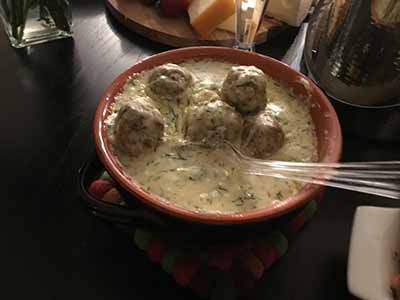 meatballs in white dell sauce