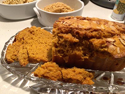 homemade pumpkin bread