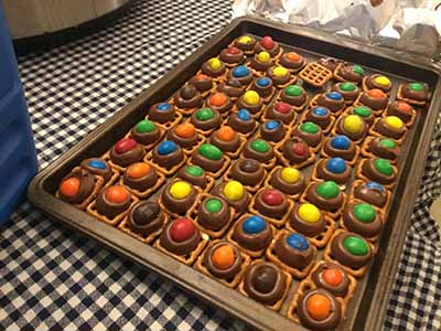 pretzel chocolate dessert