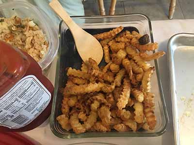 seasoned French fries