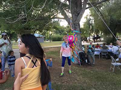 kids and piñata