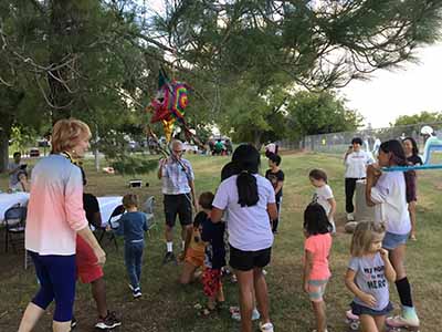 kids and piñata