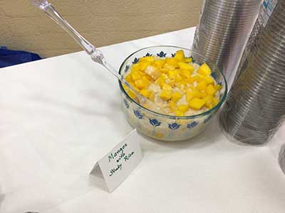 mangoes with sticky rice